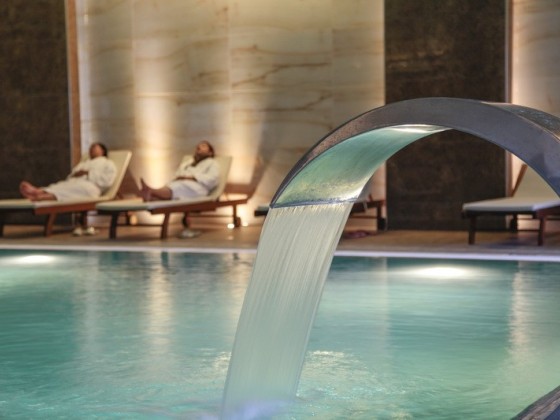 Şifalı Termal Havuz Keyfi